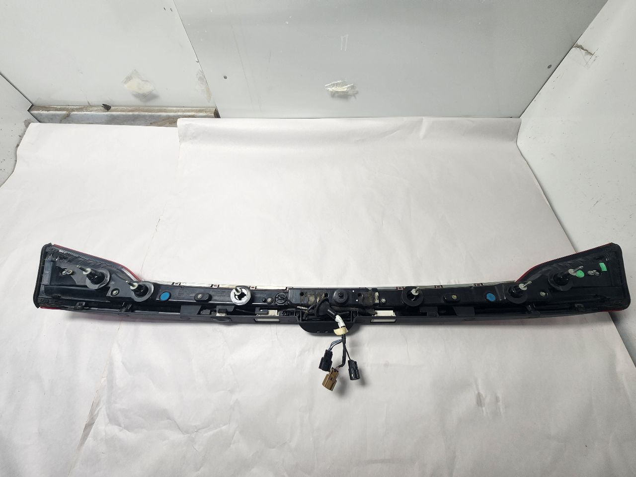 2016 LINCOLN MKX 6cyl Gasoline Turbo 2.7 TAIL LAMP - 408891 — photo 5
