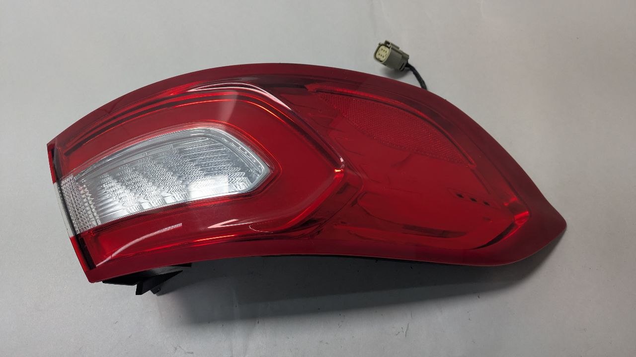 2016 LINCOLN MKX 6cyl Gasoline Turbo 2.7 Left TAIL LAMP - 408893