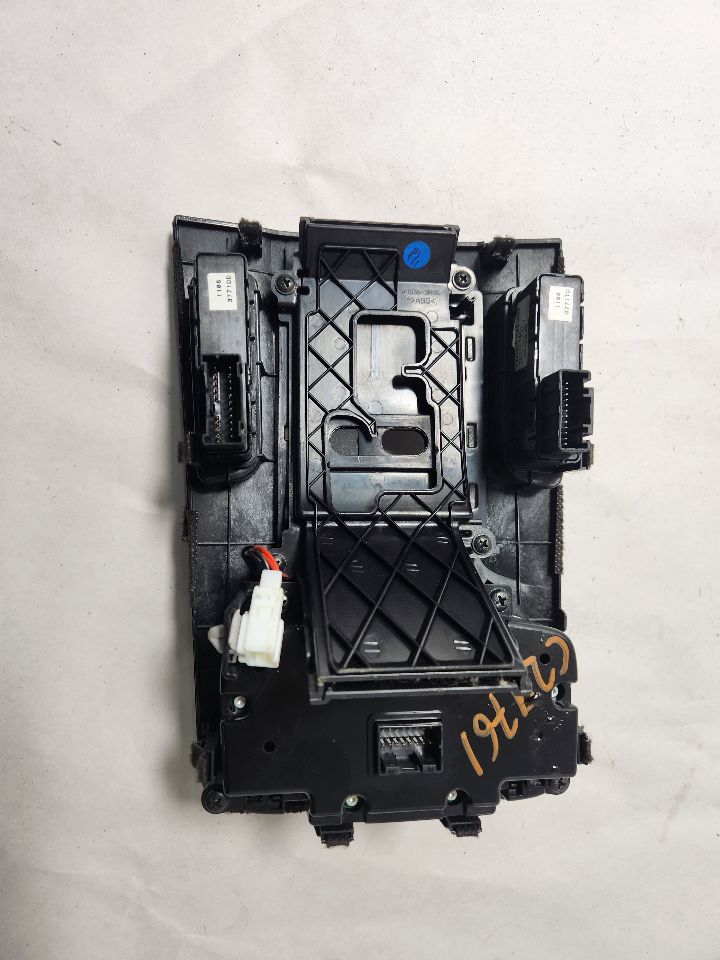 2011 HYUNDAI EQUUS 8cyl Gasoline 4.6 Trans Shift Assy - 409079
