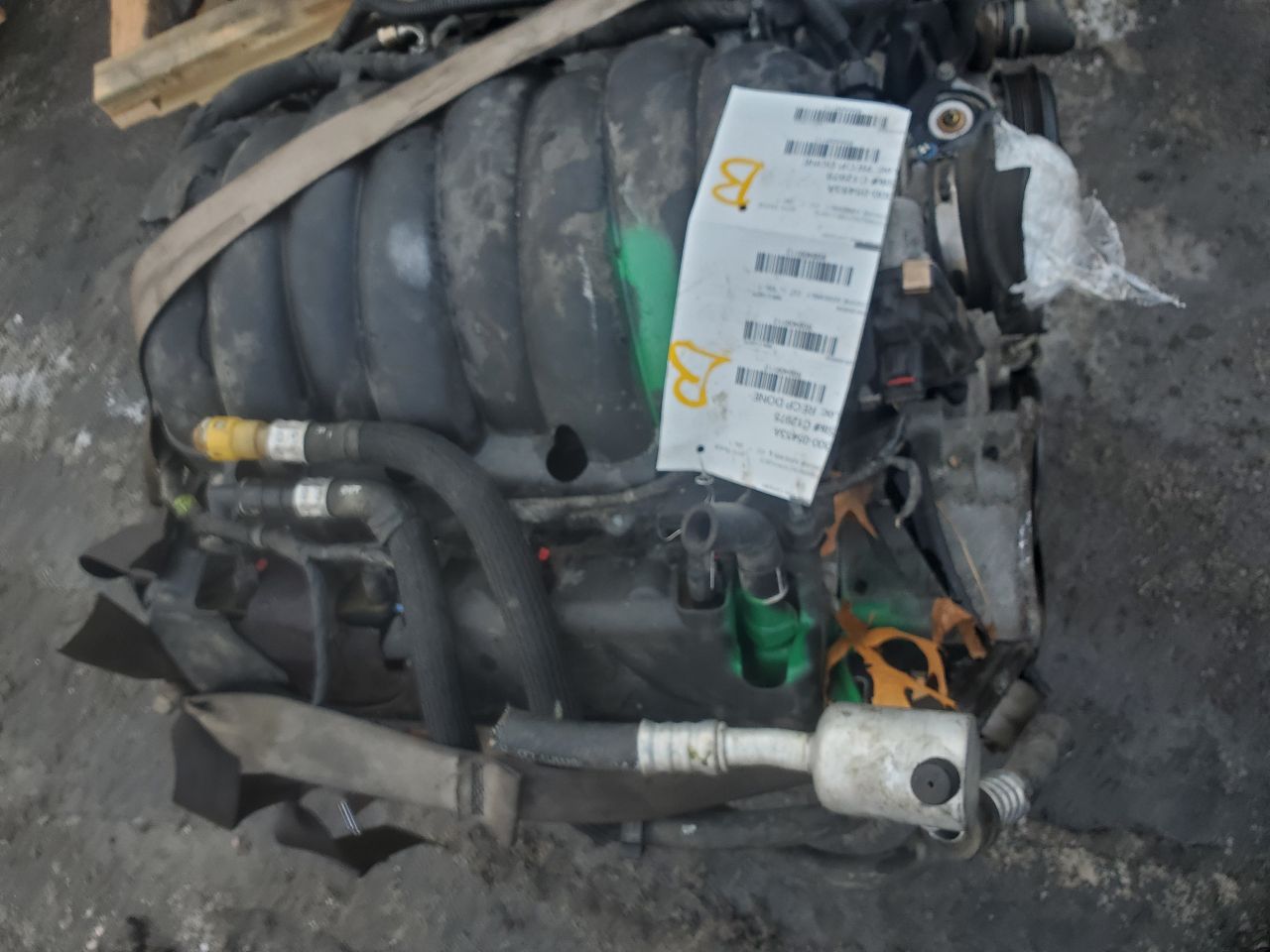 2015 CHEVROLET TAHOE 8cyl Gasoline 5.3 FLEX ENGINE ASSEMBLY - 409112 — photo 4