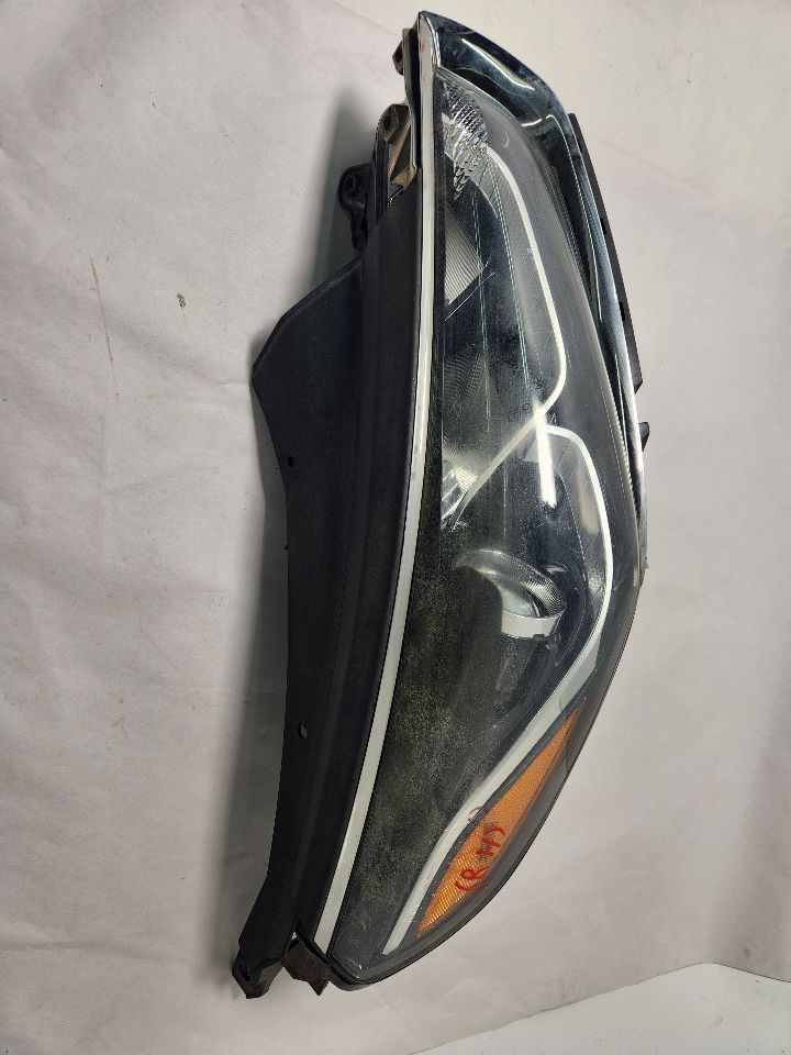 2018 HYUNDAI SONATA 2.4L 4cyl Gasoline VVT Right HEADLAMP ASSEMBLY - 409238
