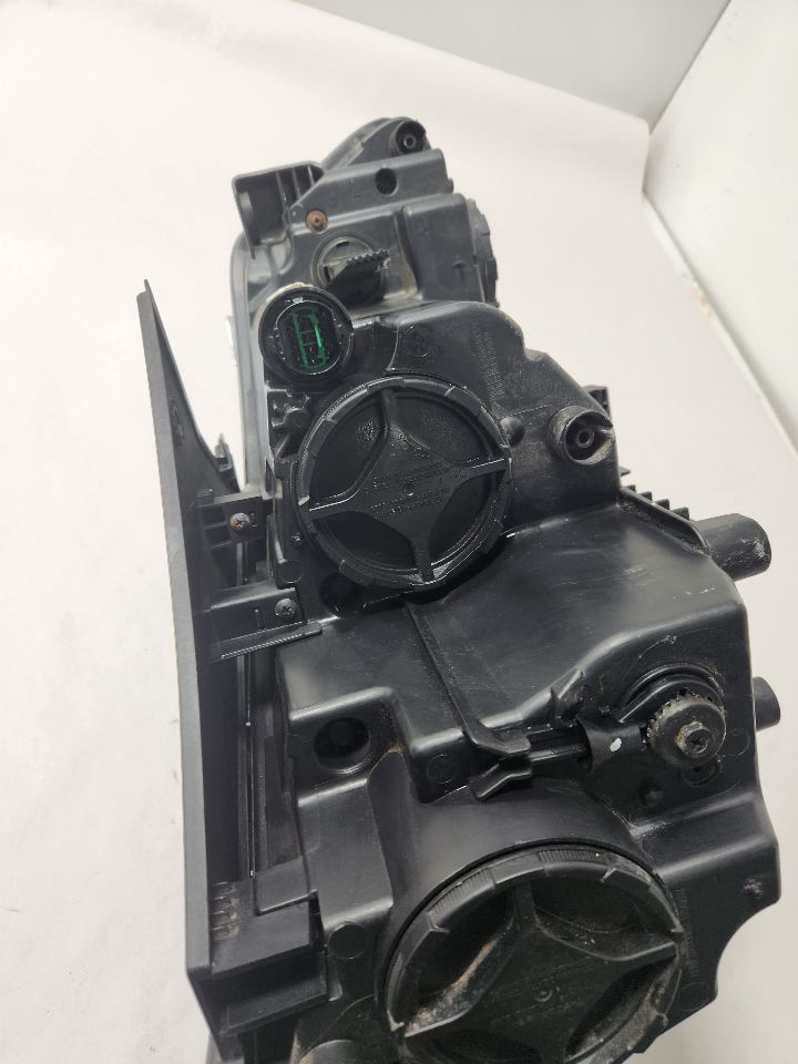2017 KIA OPTIMA 4cyl Gasoline 2.4 Left HEADLAMP ASSEMBLY - 409709 — photo 5