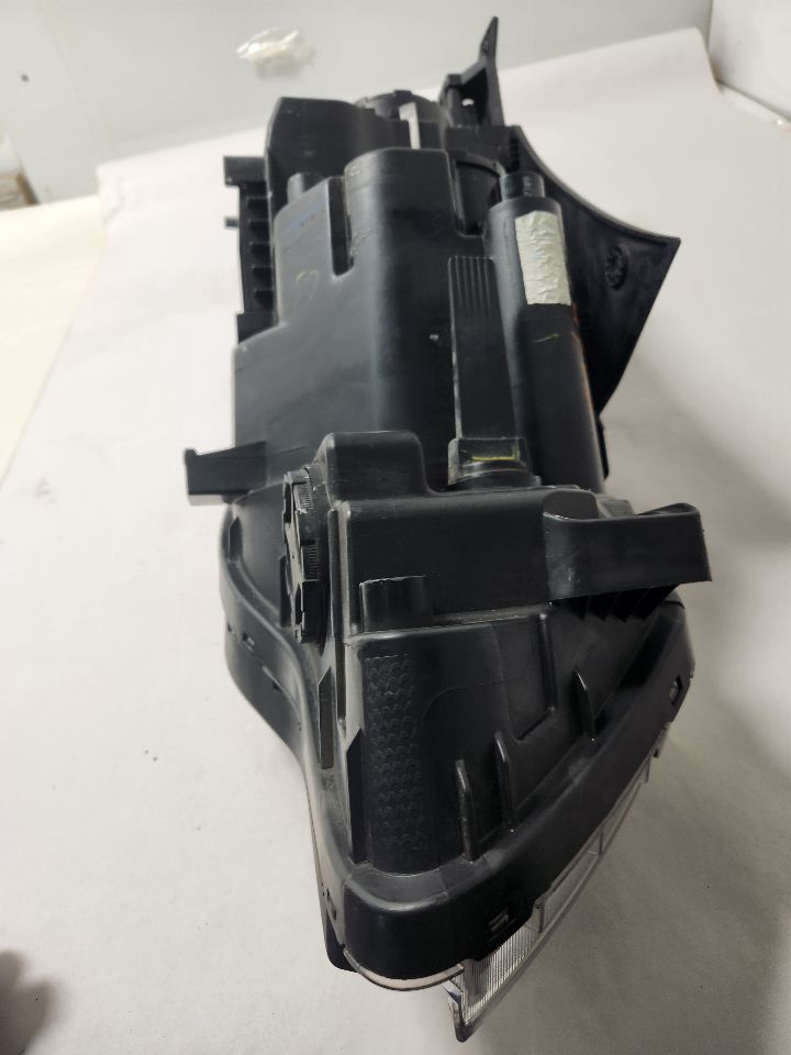 2017 KIA OPTIMA 4cyl Gasoline 2.4 Left HEADLAMP ASSEMBLY - 409709 — photo 7
