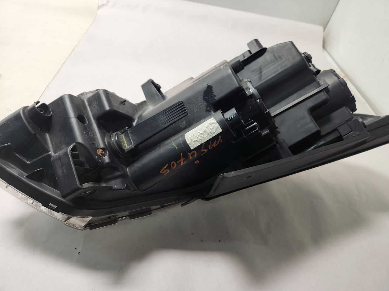 2017 KIA OPTIMA 4cyl Gasoline 2.4 Left HEADLAMP ASSEMBLY - 409709 — photo 8