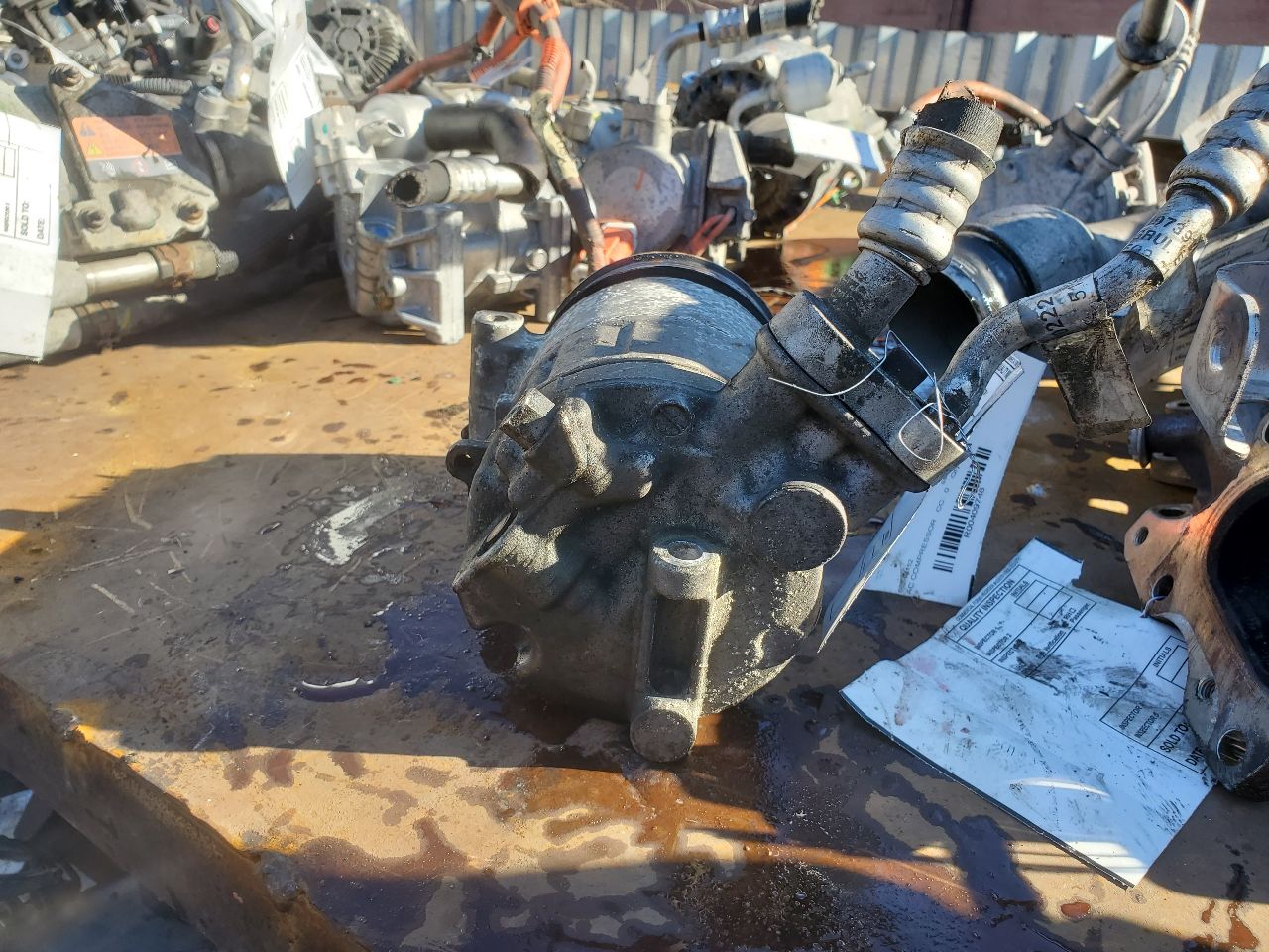 2015 DODGE PROMASTER CITY 2.4L 4cyl Gasoline VVT AC COMPRESSOR - 409748 — photo 3