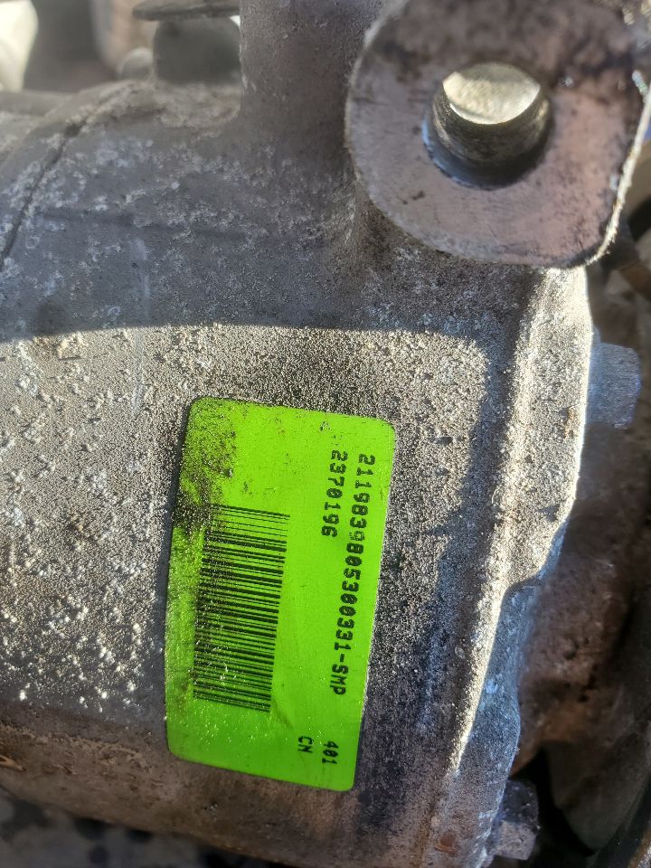 2015 DODGE PROMASTER CITY 2.4L 4cyl Gasoline VVT AC COMPRESSOR - 409748 — photo 4