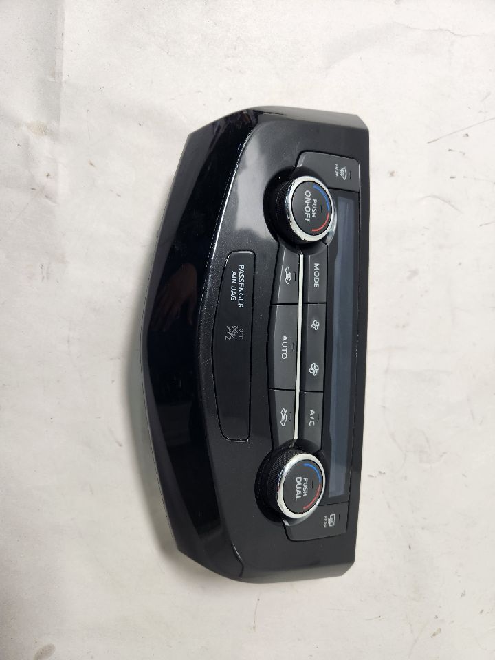 2015 NISSAN ROGUE 4cyl Gasoline 2.5 DOHC TEMP CONTROL - 409778
