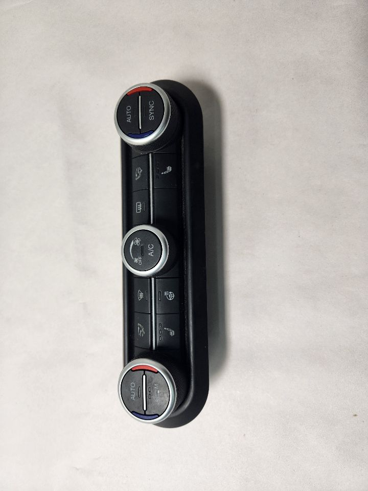 2019 ALFA-ROMEO GIULIA 2.0L 4cyl Turbo Gasoline TEMP CONTROL - 409782