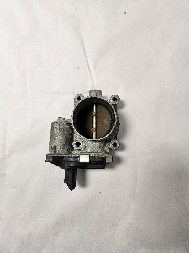 2017 CHEVROLET EQUINOX 4cyl Gasoline 2.4 THROTTLE BODY ASSY - 409844