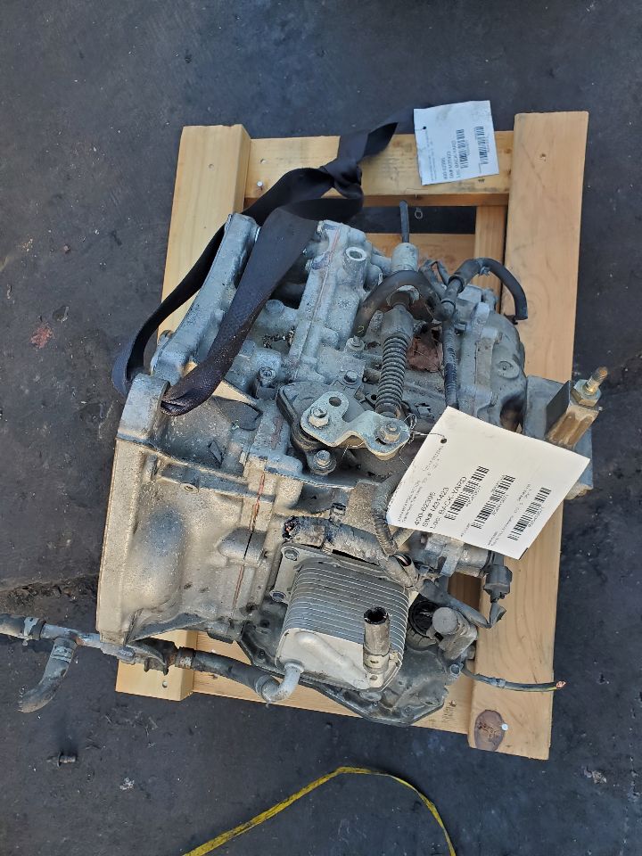 2014 NISSAN SENTRA 4cyl Gasoline 1.8 Transmiss,Transaxle - 410071