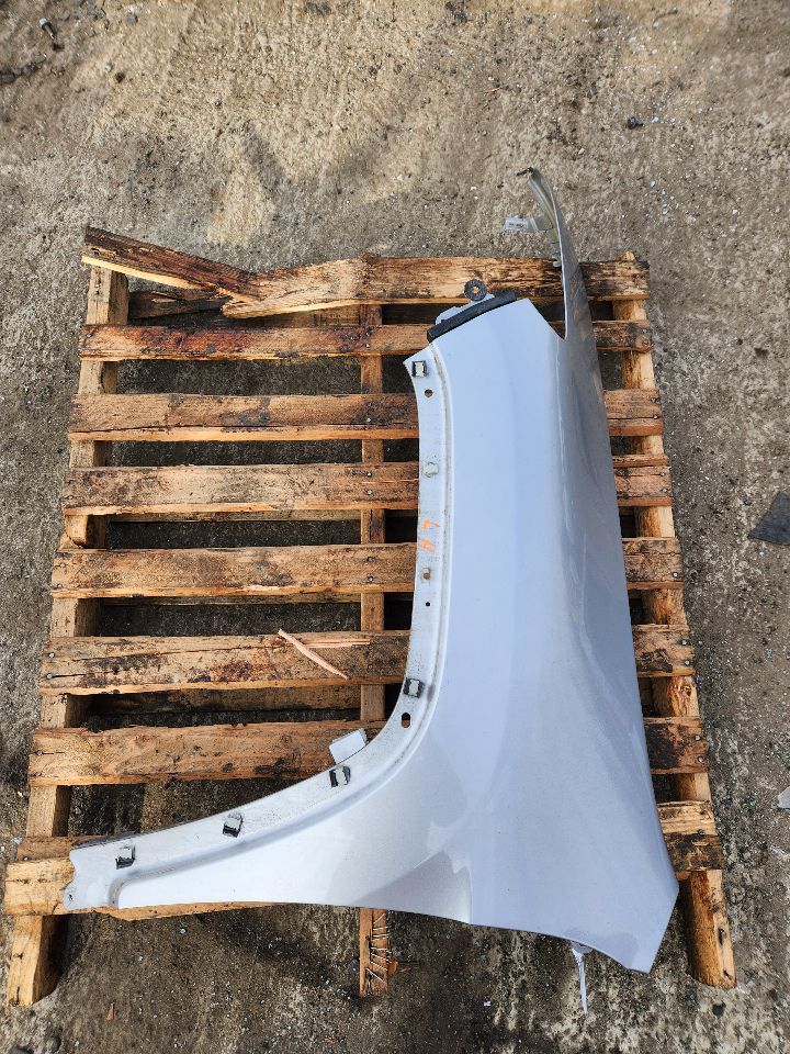 2014 JEEP CHEROKEE Left FENDER - 410114