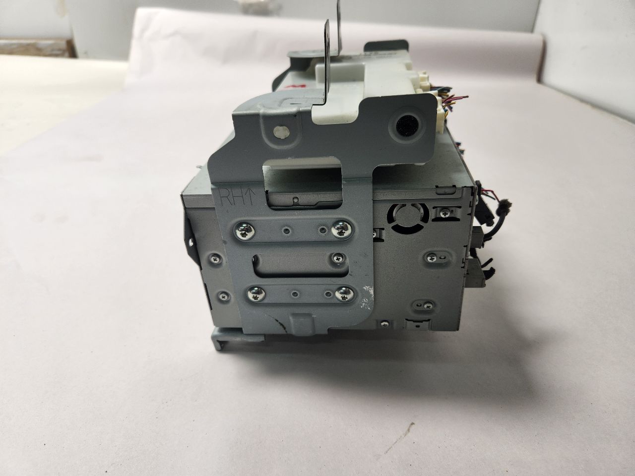 2010 INFINITI G37 6cyl Gasoline 3.7 Radio Audio - 410246 — photo 4