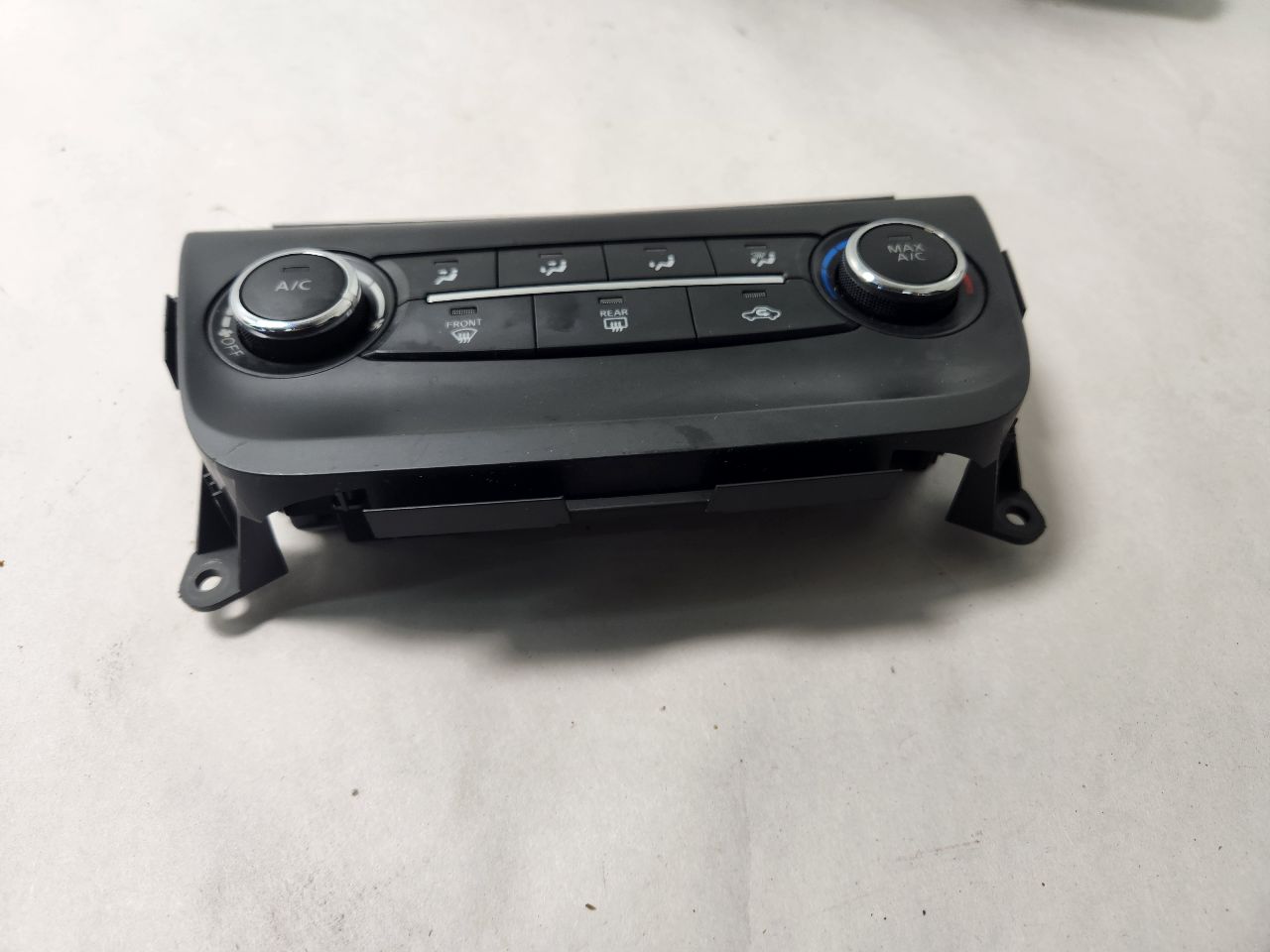 2017 NISSAN SENTRA 1.8L 4cyl Gasoline VVT TEMP CONTROL - 410322 — photo 2