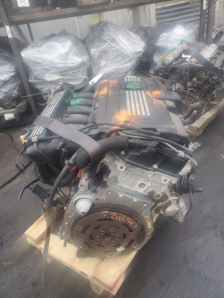 2010 BMW 328i 6cyl Gasoline 3.0 SULEV ENGINE ASSEMBLY - 410449 — photo 4