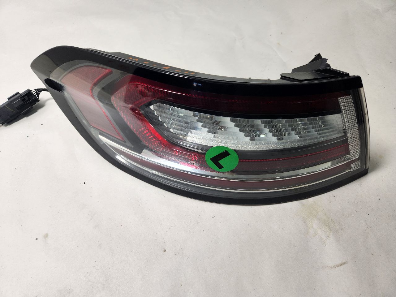 2019 LINCOLN NAUTILUS Left TAIL LAMP - 410549