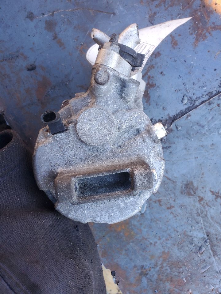 2019 LINCOLN NAUTILUS AC COMPRESSOR - 410573 — photo 3