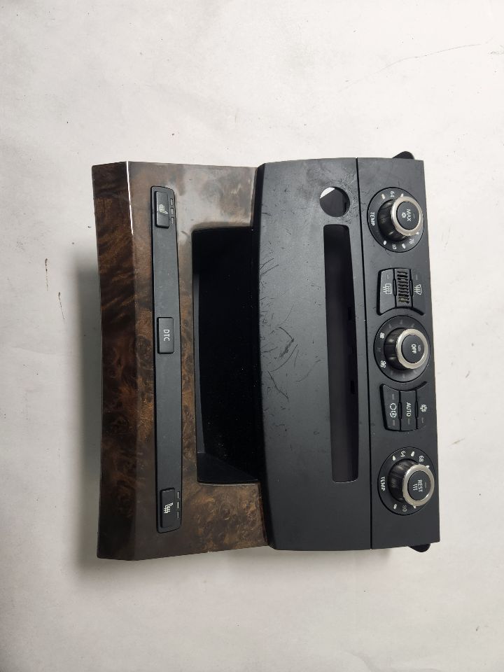 2006 BMW 525i 6cyl Gasoline 3.0 TEMP CONTROL - 410716