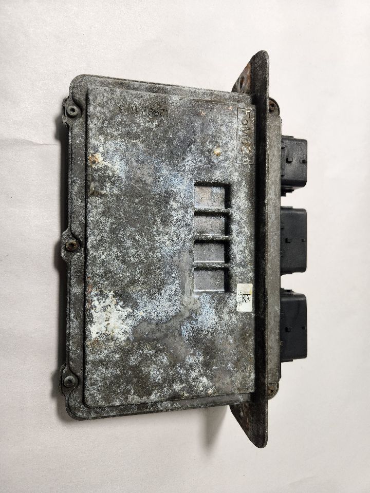 2011 FORD E350 VAN 5.4L 8cyl Gasoline Eng/Motor Cont Mod - 410847 — photo 4
