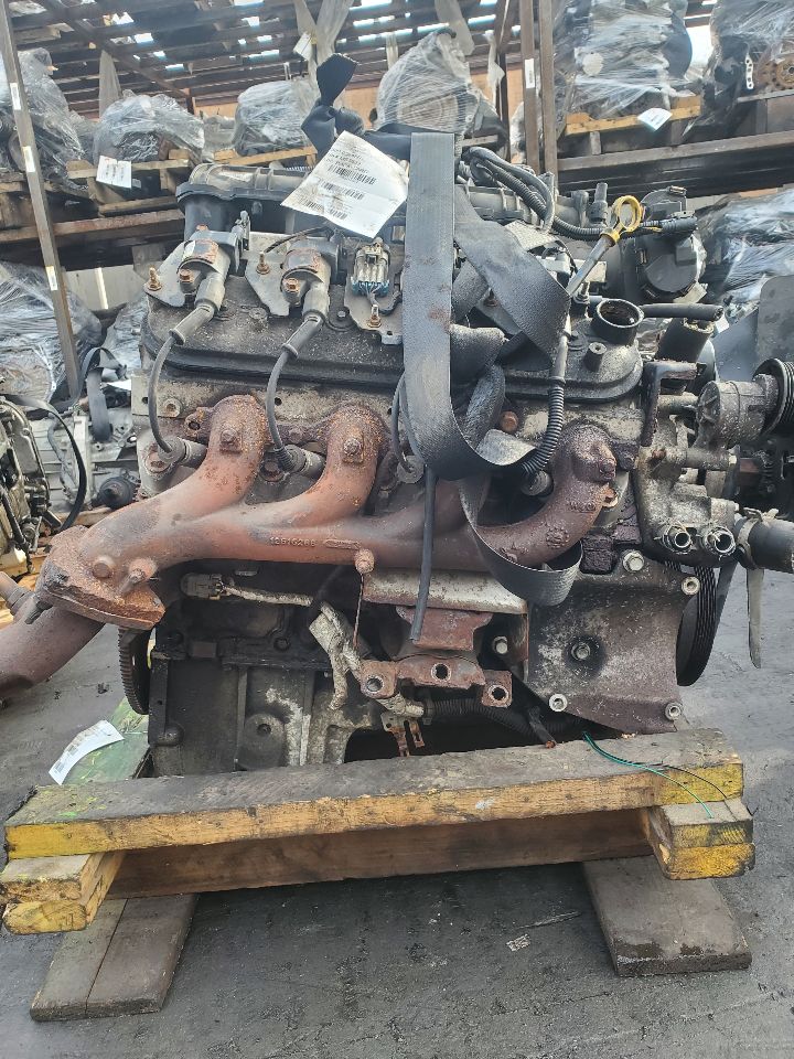 2009 CHEVROLET EXPRESS 2500 VAN 4.8L 8cyl Gasoline ENGINE ASSEMBLY - 410854 — photo 2