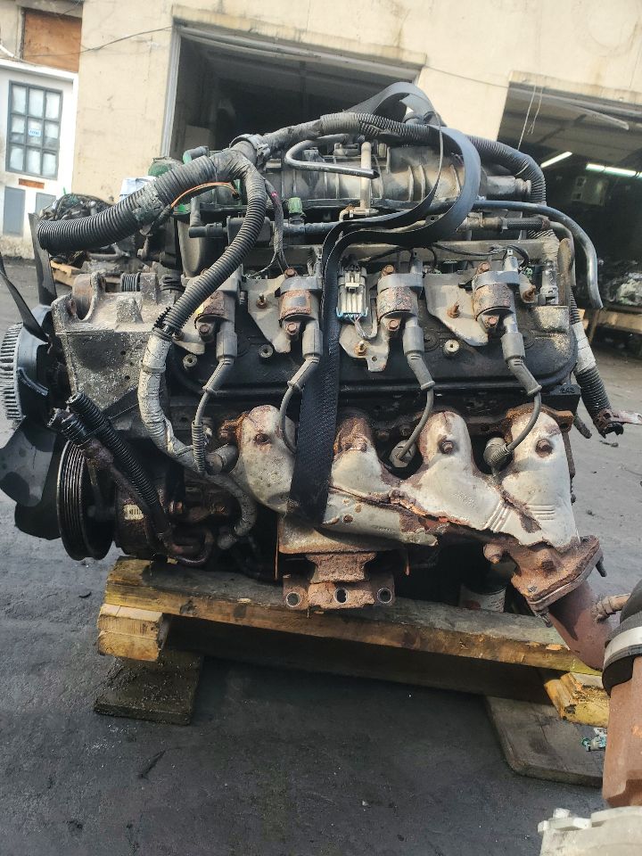 2009 CHEVROLET EXPRESS 2500 VAN 4.8L 8cyl Gasoline ENGINE ASSEMBLY - 410854 — photo 5
