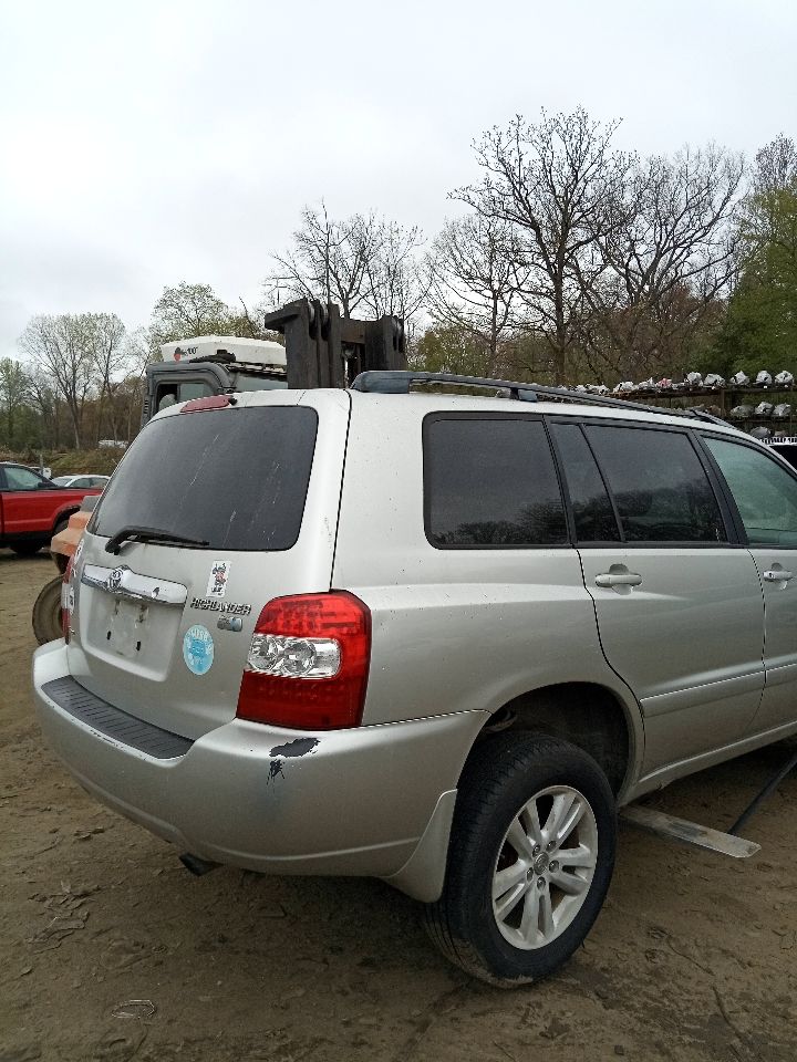 2007 TOYOTA HIGHLANDER 6cyl electric 3.3 BATTERY - 411065 — photo 4
