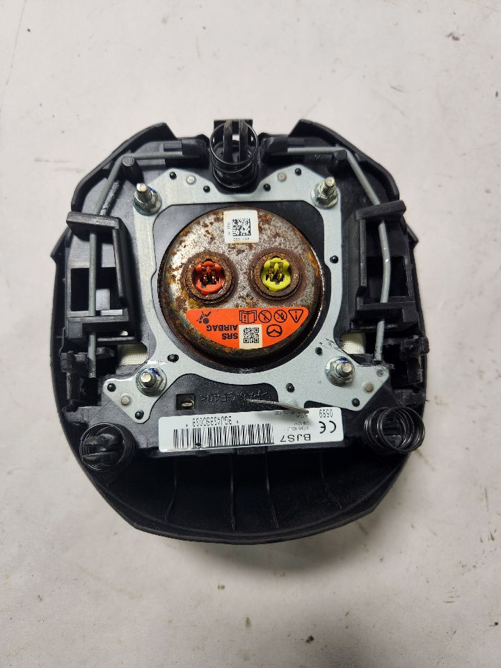 2014 MAZDA 3 4cyl Gasoline 2.0 Dohc Left AIR BAG - 411126