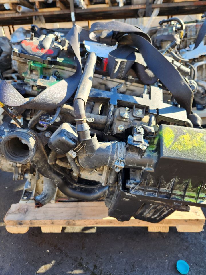 2016 TOYOTA PRIUS 4cyl Hybrid 1.8 ENGINE ASSEMBLY - 411155 — photo 4