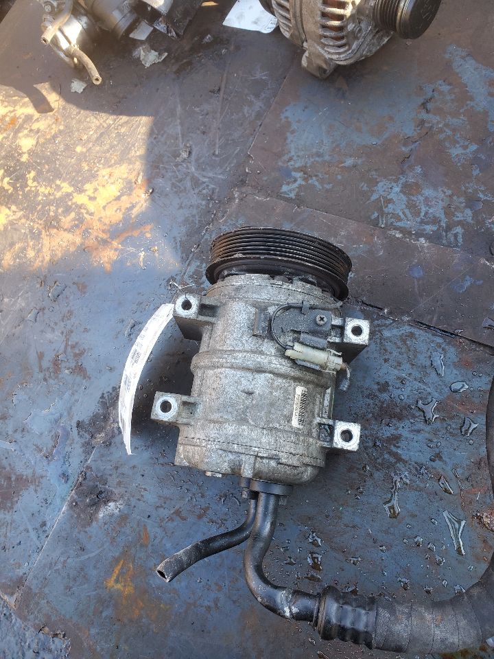 2004 VOLVO 70 SERIES 5cyl Gasoline Turbo 2.4 AC COMPRESSOR - 411415