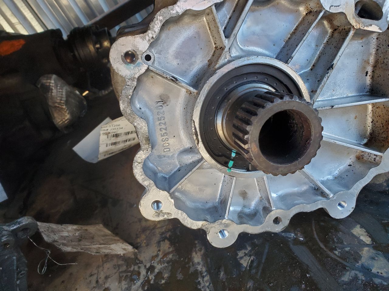 2011 MERCEDES-BENZ R-CLASS 6cyl Diesel Turbo 3.0 TRANSFER CASE ASSY - 411483 — photo 4