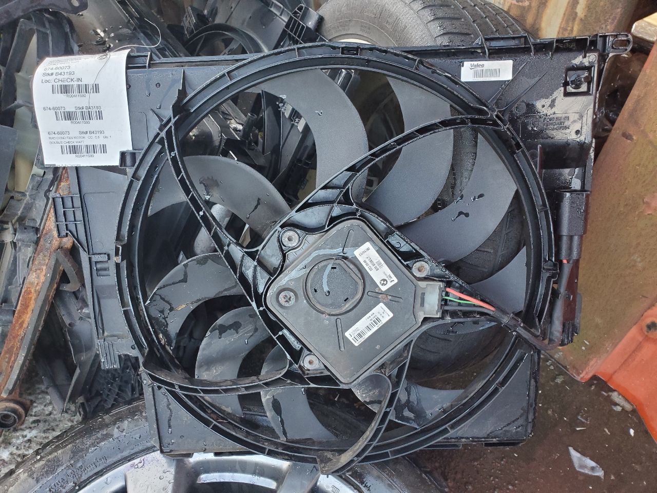 2014 BMW 328i RAD COND FAN MOTOR - 411580