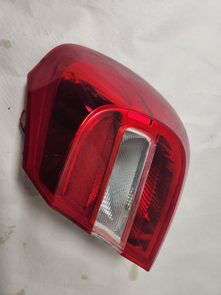 2019 MERCEDES-BENZ GLA-CLASS 2.0L 4cyl Turbo Gasoline Right TAIL LAMP - 411880