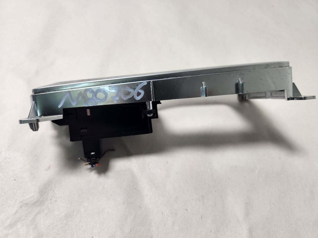 2017 BMW X5 Console, Front - 411890 — photo 2