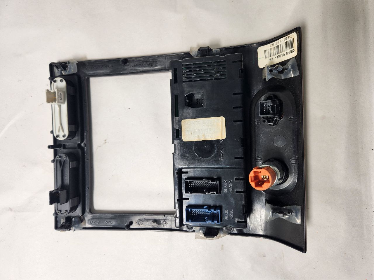 2007 FORD EXPEDITION 8cyl Gasoline 5.4 3-valv TEMP CONTROL - 411986