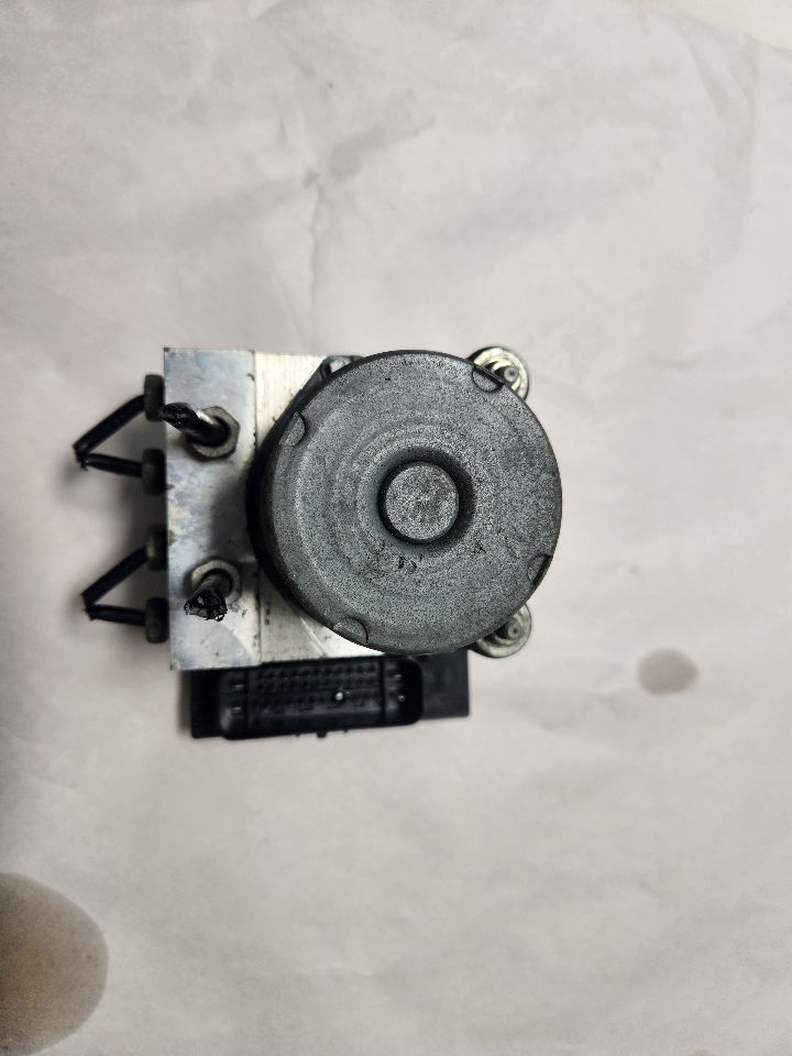 2012 CHEVROLET CAMARO 6cyl Gasoline 3.6 Anti-lock Brake Pts - 412403