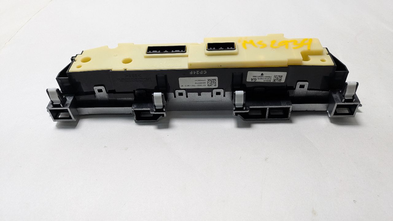 2014 HONDA ACCORD 4cyl Electric 2.0 TEMP CONTROL - 412542 — photo 4