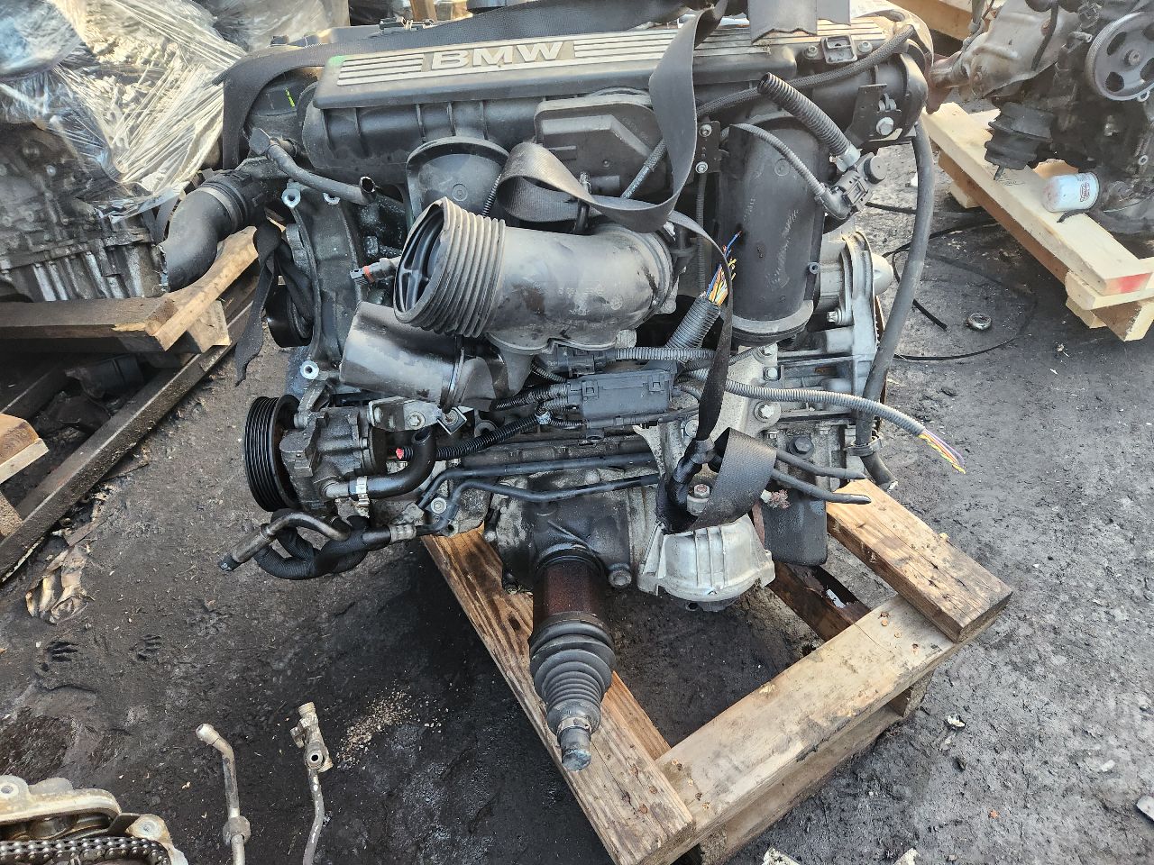 2009 BMW 328i 6cyl Gasoline 3.0 ENGINE ASSEMBLY - 412646 — photo 2