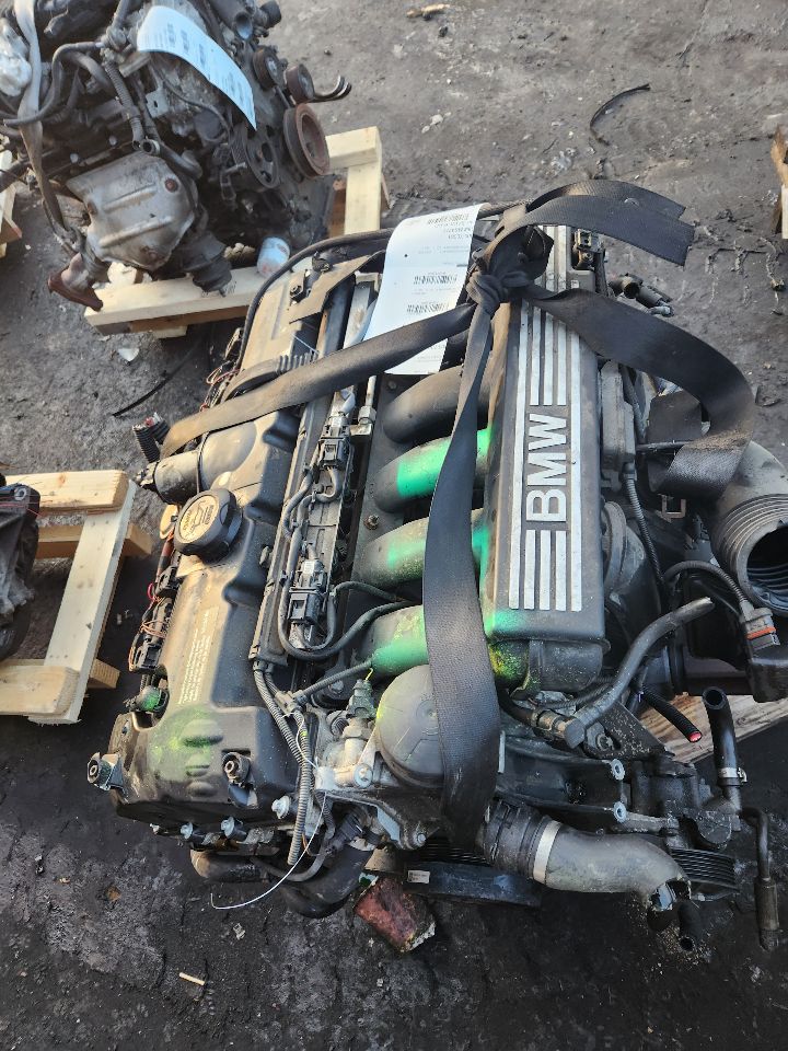 2009 BMW 328i 6cyl Gasoline 3.0 ENGINE ASSEMBLY - 412646 — photo 4