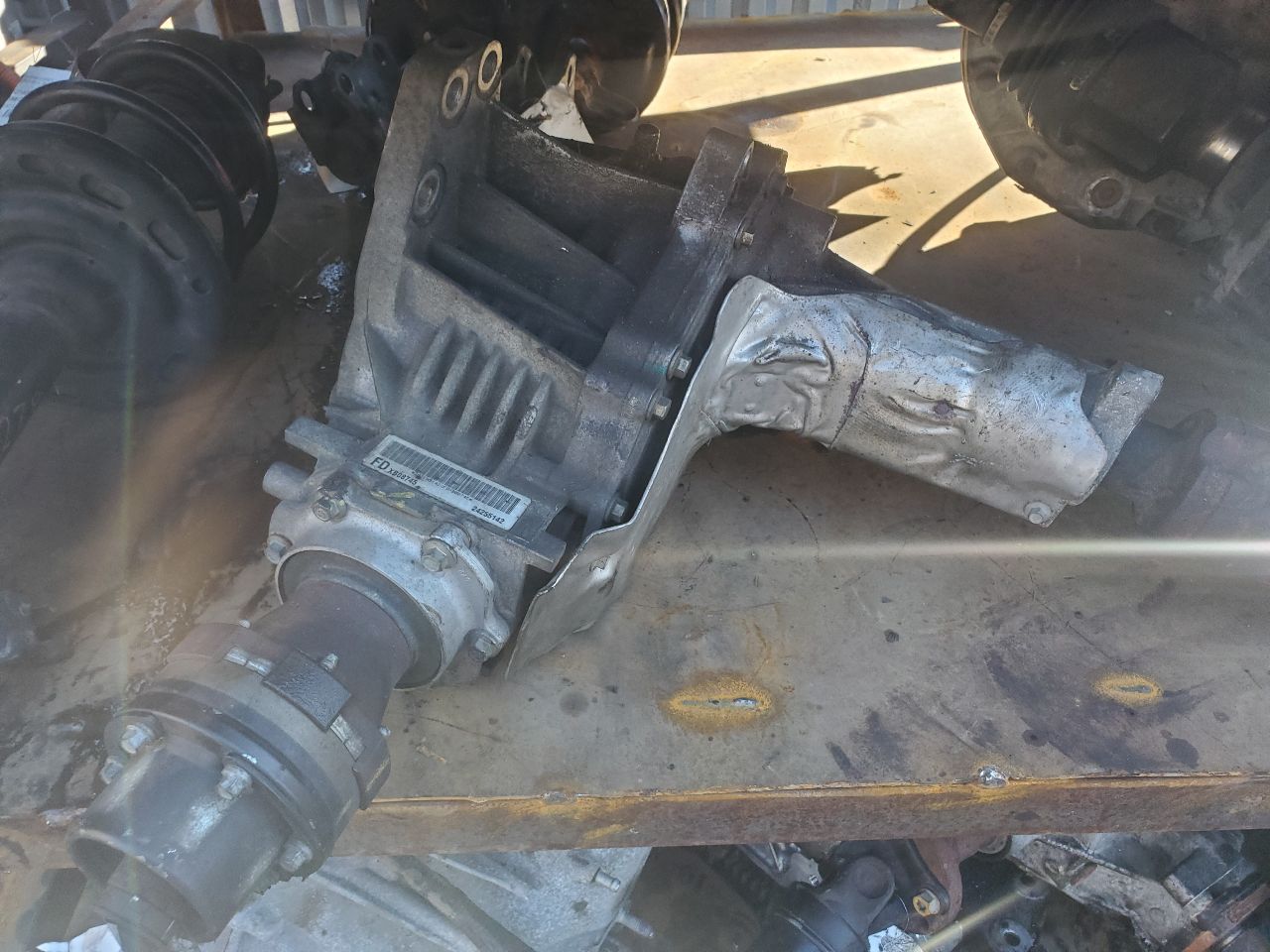 2011 CHEVROLET EQUINOX 4cyl Gasoline 2.4 TRANSFER CASE ASSY - 413083
