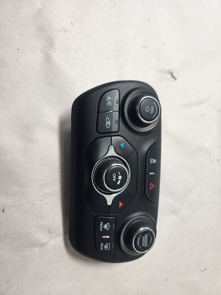 2014 DODGE DART 4cyl Gasoline 2.4 TEMP CONTROL - 413548 — photo 6