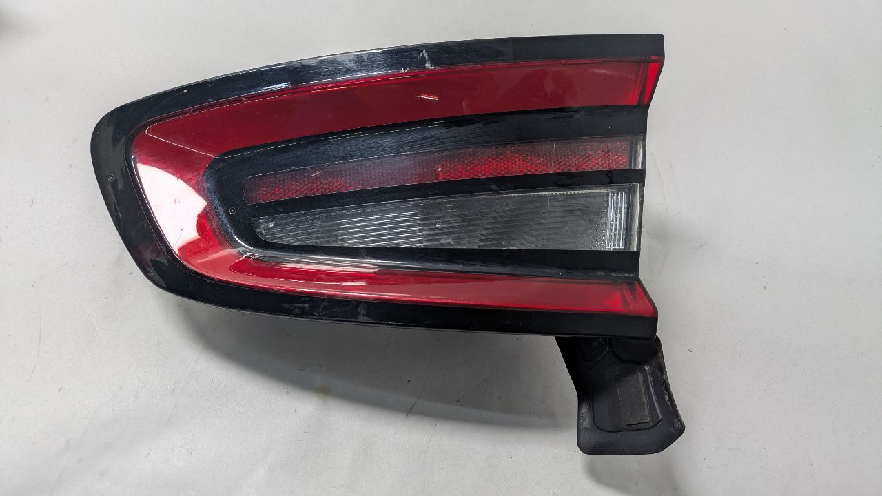 2018 DODGE CHARGER 6.4L 8cyl Gasoline Right TAIL LAMP - 413614