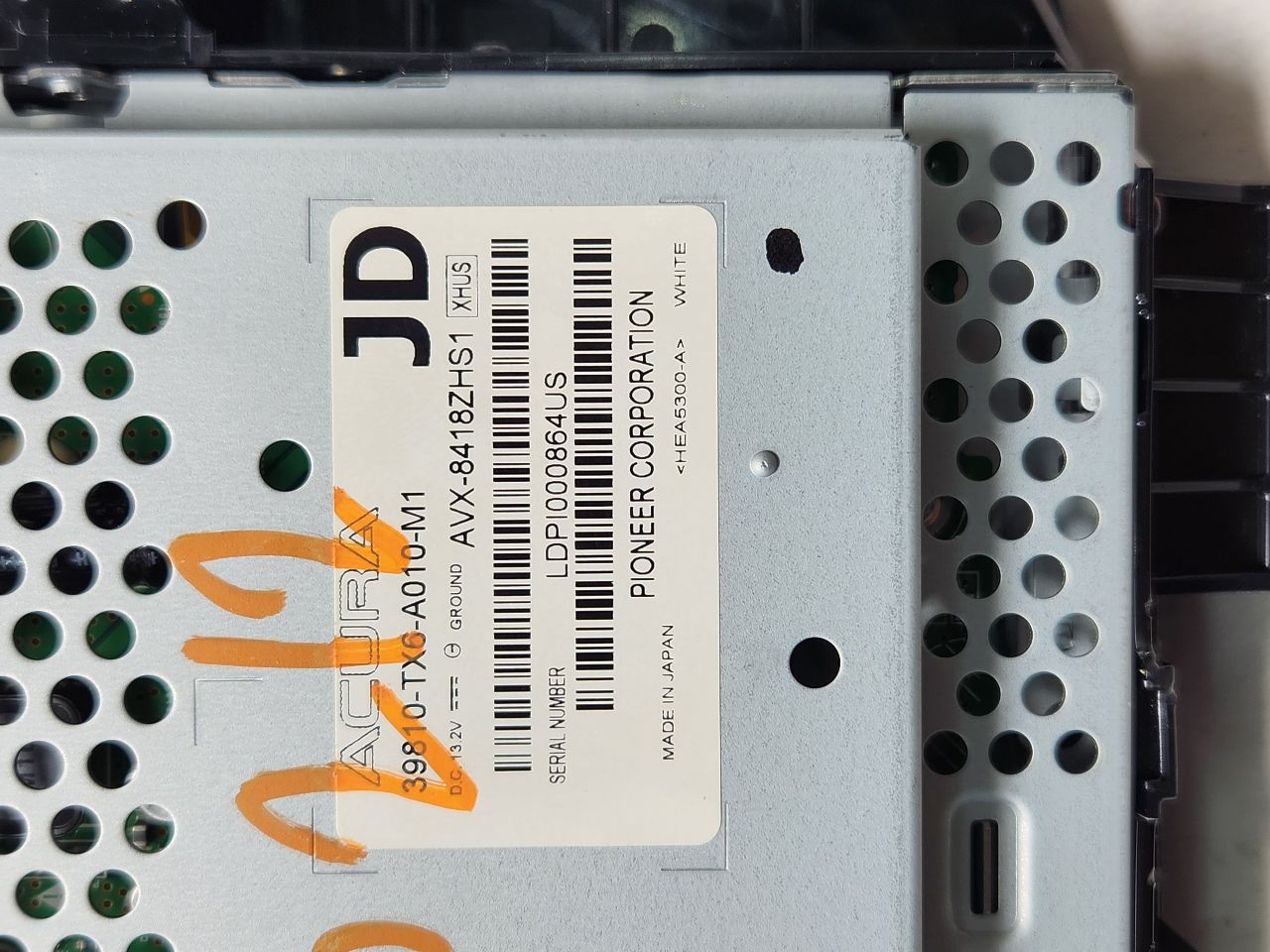 2013 ACURA ILX 1.5L 4cyl Hybrid VVT Info-GPS-TV Screen - 413741 — photo 2