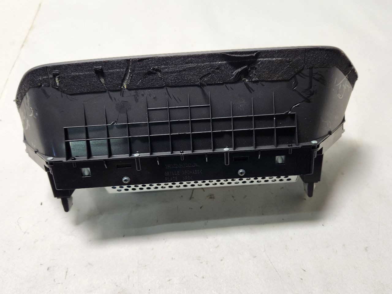 2013 ACURA ILX 1.5L 4cyl Hybrid VVT Info-GPS-TV Screen - 413741 — photo 4