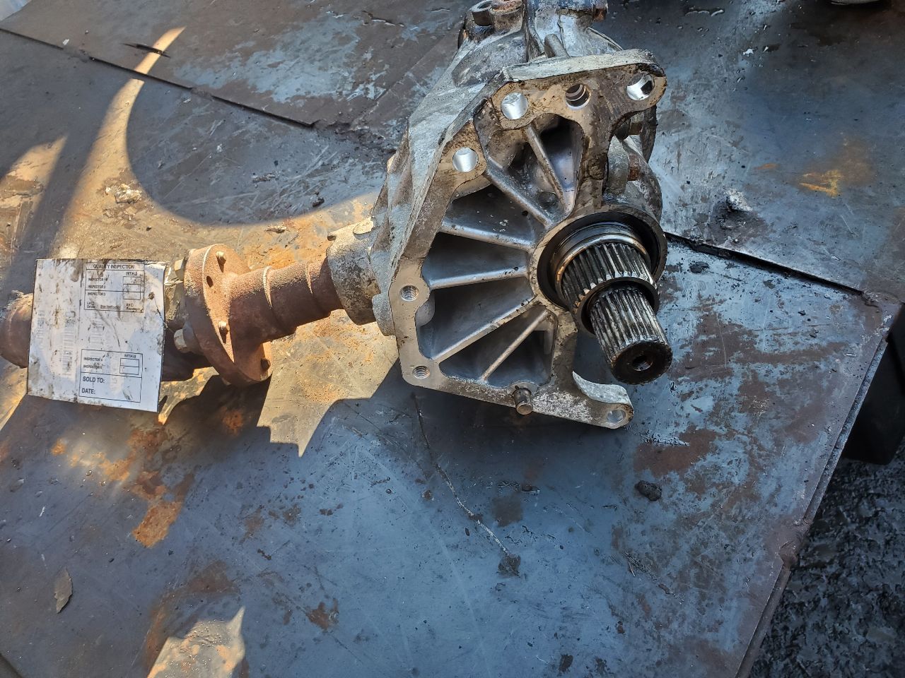 2013 NISSAN JUKE 4cyl Gasoline Turbo 1.6 TRANSFER CASE ASSY - 413802 — photo 4