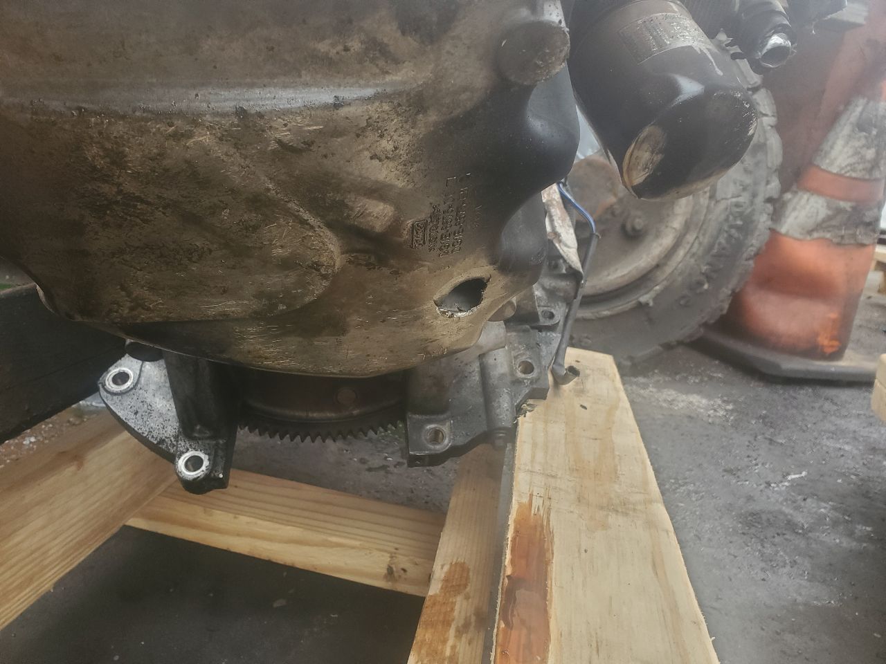2015 FORD EXPLORER 6cyl Gasoline 3.7 ENGINE ASSEMBLY - 413984