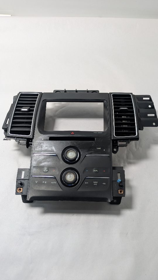 2014 FORD TAURUS 6cyl Gasoline 3.5 Radio Audio - 414132