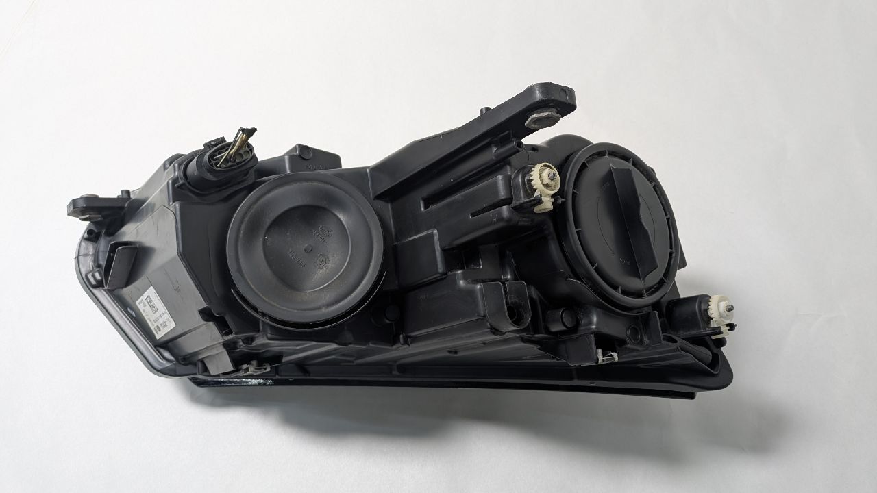 2013 VOLKSWAGEN TIGUAN Left HEADLAMP ASSEMBLY - 414370 — photo 4