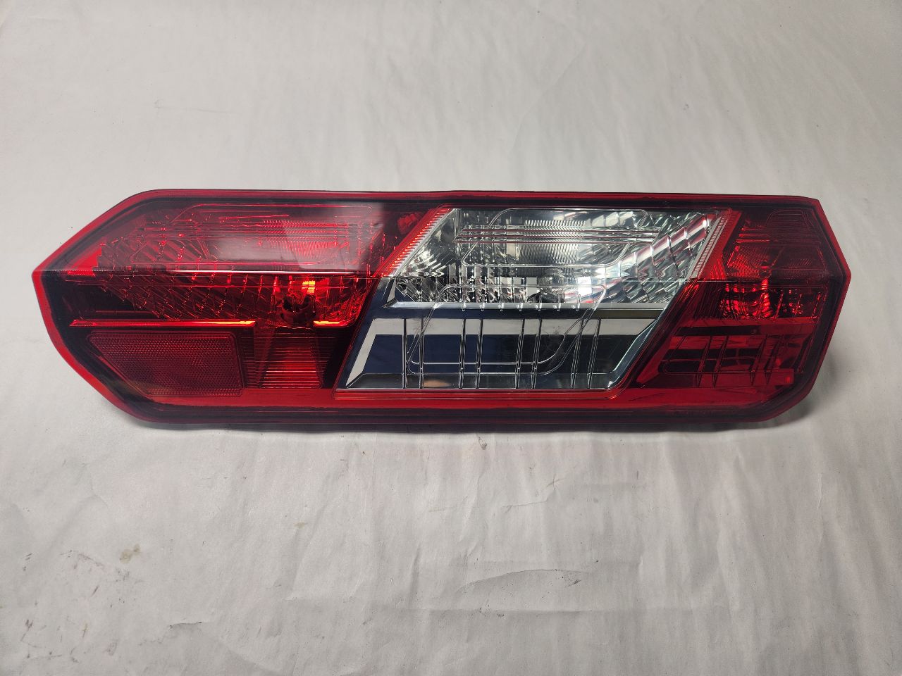 2019 FORD TRANSIT 350 Left TAIL LAMP - 414418