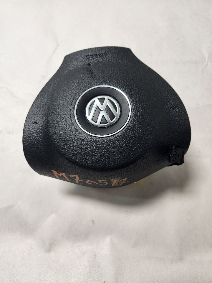 2015 VOLKSWAGEN PASSAT 4cyl Gas Turbo 1.8 PZEV Left AIR BAG - 414767