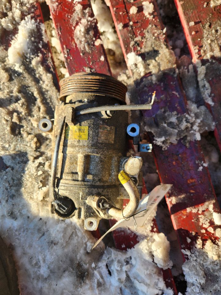 2015 HYUNDAI EQUUS 8cyl Gasoline 5.0 AC COMPRESSOR - 414967 — photo 3