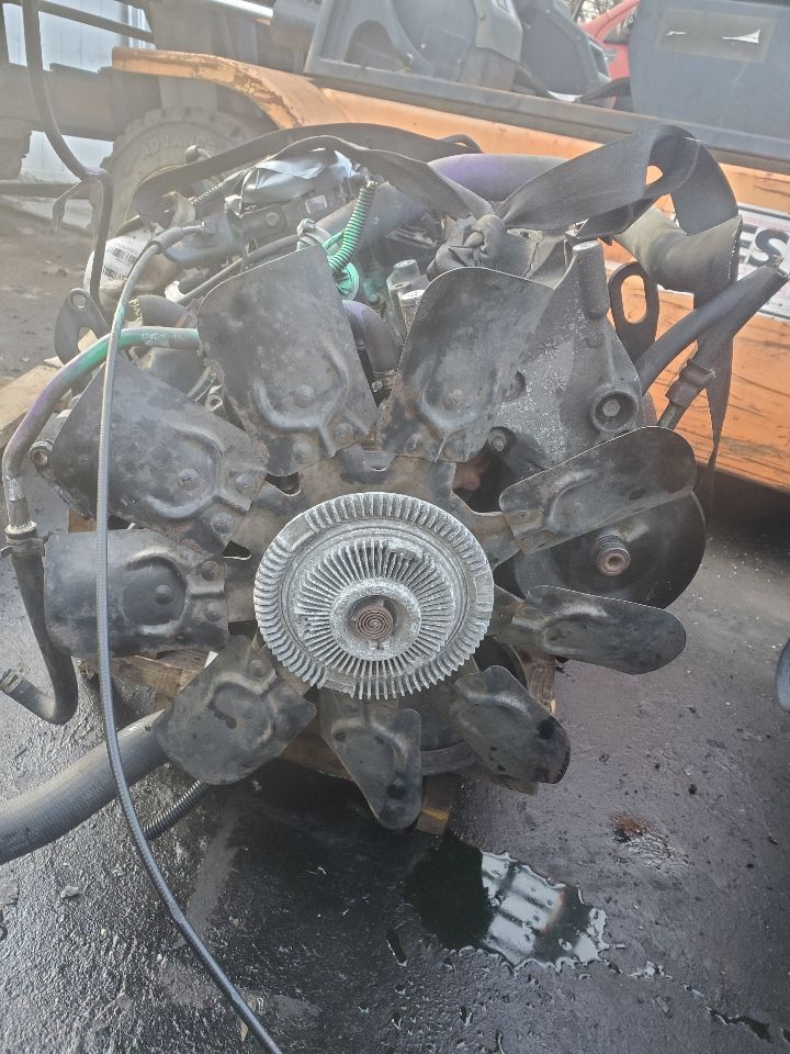 2000 CHEVROLET VAN 5.7L 8cyl Gasoline ENGINE ASSEMBLY - 415099 — photo 2